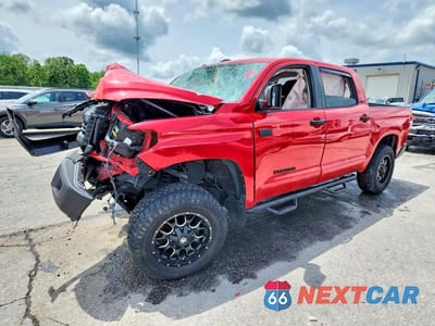 2016 TOYOTA TUNDRA SR5 5TFDW5F15GX552060 - główne zdjęcie licytacji z USA - miniatura