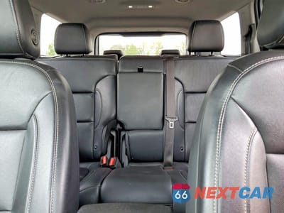 Zdjęcie 10 z 13 samochodu: 2023 GMC ACADIA SLT VIN:1GKKNML49PZ130031 - miniatura