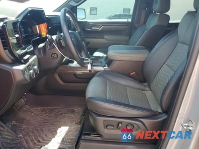 Zdjęcie 7 z 12 samochodu: 2024 CHEVROLET SILVERADO K1500 ZR2 VIN:3GCUDHE89RG314533 - miniatura