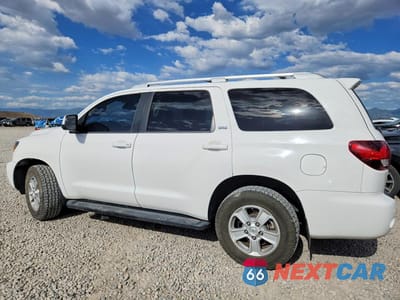 Drugie zdjęcie samochodu z przodu: 2018 TOYOTA SEQUOIA SR5 VIN:5TDBY5G13JS162135 - miniatura