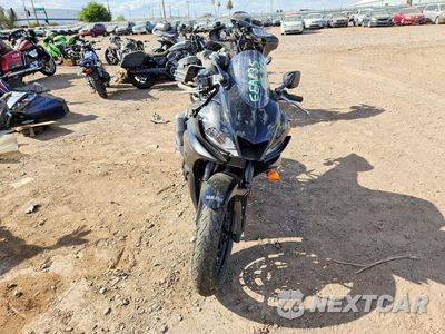 Drugie zdjęcie samochodu z przodu: 2023 YAMAHA YZFR3 A VIN:MH3RH18Y9PK011630 - miniatura