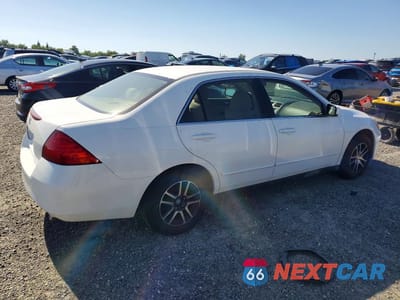 Trzecie zdjęcie samochodu z tyłu: 2007 HONDA ACCORD LX VIN:JHMCM56407C023049 - miniatura