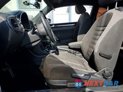 Zdjęcie 7 z 13 samochodu: 2013 VOLKSWAGEN BEETLE TURBO VIN:3VWV67ATXDM602667 - miniatura