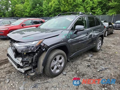 2025 TOYOTA RAV4 HYBRID XLE JTMRWRFV1SJ071055 - główne zdjęcie licytacji z USA - miniatura