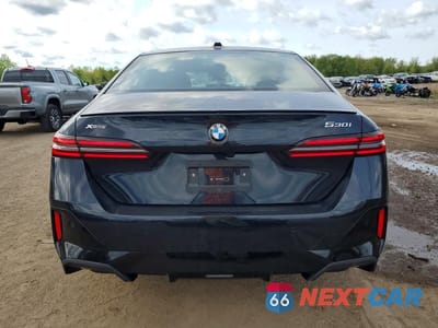 Zdjęcie 6 z 12 samochodu: 2026 BMW 530 XI VIN:WBA53FJ05TCU99778 - miniatura