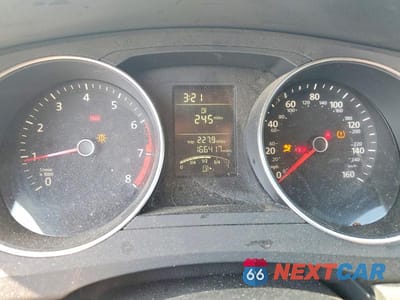 Zdjęcie 9 z 13 samochodu: 2016 VOLKSWAGEN JETTA SE VIN:3VWB67AJ9GM413904 - miniatura