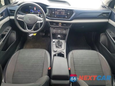 Zdjęcie 8 z 13 samochodu: 2022 VOLKSWAGEN TAOS SE VIN:3VVWX7B27NM046685 - miniatura