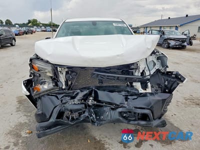Piąte zdjęcie samochodu w środku: 2021 CHEVROLET SILVERADO K1500 VIN:3GCNYAEF0MG203179 - miniatura