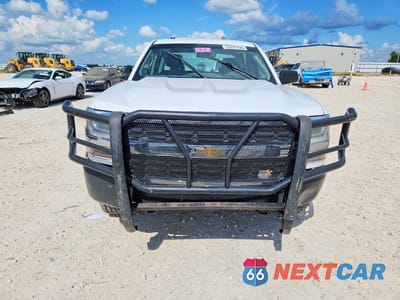 Piąte zdjęcie samochodu w środku: 2017 CHEVROLET SILVERADO K1500 VIN:3GCUKNEC7HG304607 - miniatura