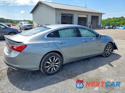 Trzecie zdjęcie samochodu z tyłu: 2025 CHEVROLET MALIBU RS VIN:1G1ZG5ST3SF108869 - miniatura