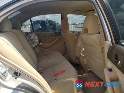 Zdjęcie 10 z 12 samochodu: 2004 HONDA CIVIC LX VIN:2HGES16504H636591 - miniatura