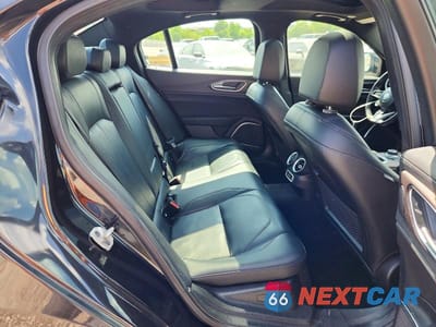 Zdjęcie 10 z 12 samochodu: 2022 ALFA ROMEO GIULIA SUPER VIN:ZARFANBN6N7655085 - miniatura