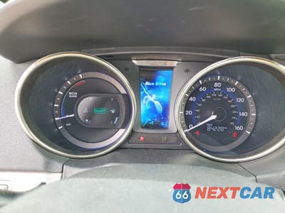Zdjęcie 9 z 13 samochodu: 2011 HYUNDAI SONATA HYBRID VIN:KMHEC4A40BA018318 - miniatura