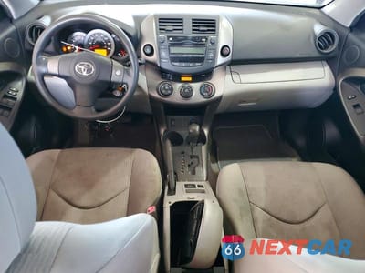 Zdjęcie 8 z 12 samochodu: 2010 TOYOTA RAV4 BASE VIN:JTMBF4DVXAD026104 - miniatura