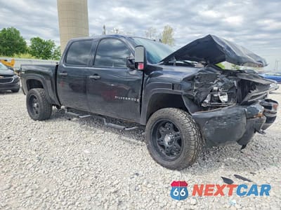 Czwarte zdjęcie samochodu z boku: 2007 CHEVROLET SILVERADO K1500 CREW CAB VIN:2GCEK13M671669215 - miniatura