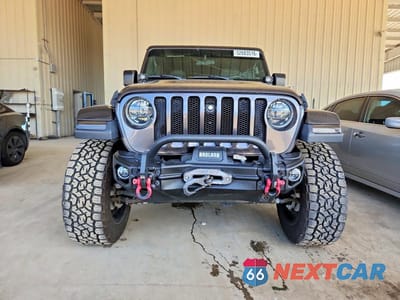 Piąte zdjęcie samochodu w środku: 2018 JEEP WRANGLER UNLIMITED SPORT VIN:1C4HJXDG9JW127473 - miniatura