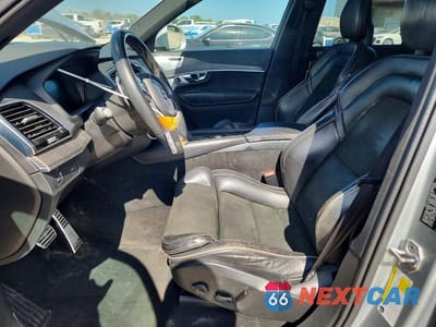 Zdjęcie 7 z 13 samochodu: 2017 VOLVO XC90 T6 VIN:YV4A22PMXH1169948 - miniatura