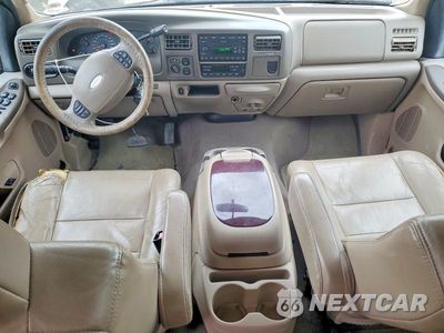 Zdjęcie 15 z 24 samochodu: 2004 FORD EXCURSION LIMITED VIN:1FMSU43P54EA71132 - miniatura