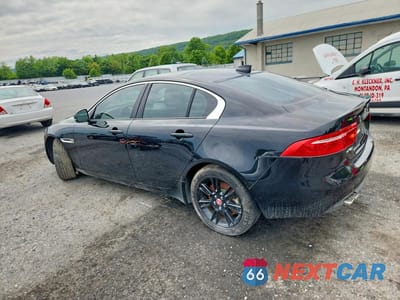 Drugie zdjęcie samochodu z przodu: 2017 JAGUAR XE PREMIUM VIN:SAJAJ4BNXHA974898 - miniatura