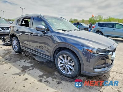 Czwarte zdjęcie samochodu z boku: 2019 MAZDA CX-5 GRAND TOURING RESERVE VIN:JM3KFBDY2K0625464 - miniatura