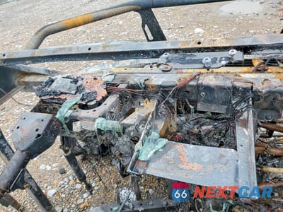 Zdjęcie 8 z 10 samochodu: 2025 POLARIS RANGER UTILITY VEHICLE VIN:4XARRU99XS8757070 - miniatura