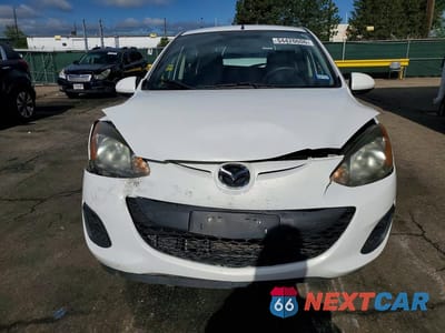 Piąte zdjęcie samochodu w środku: 2012 MAZDA MAZDA2 VIN:JM1DE1KY5C0147348 - miniatura
