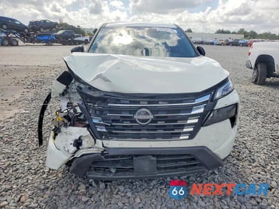 Piąte zdjęcie samochodu w środku: 2025 NISSAN ROGUE VIN:5N1BT3AA4SC839753 - miniatura