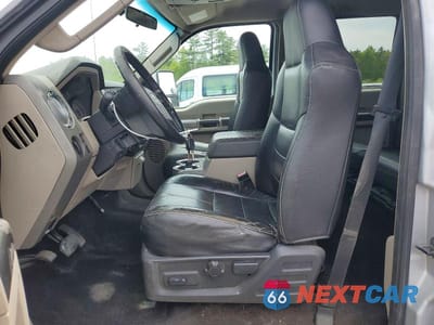 Zdjęcie 7 z 12 samochodu: 2008 FORD F-250 VIN:1FTSW21R08ED39940 - miniatura