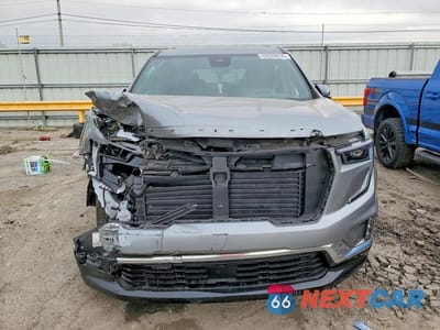 Piąte zdjęcie samochodu w środku: 2024 GMC ACADIA DENALI VIN:1GKENLKS9RJ216027 - miniatura
