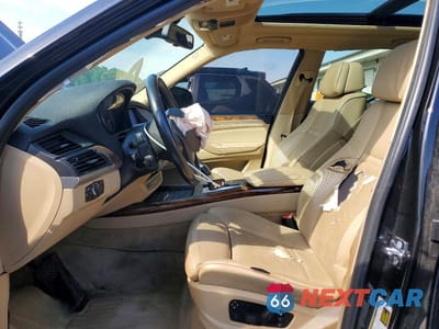 Zdjęcie 7 z 14 samochodu: 2009 BMW X5 XDRIVE30I VIN:5UXFE43539L275107 - miniatura
