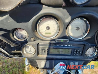 Zdjęcie 7 z 9 samochodu: 2007 HARLEY-DAVIDSON FLHX VIN:1HD1KB4167Y689761 - miniatura