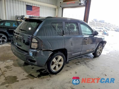 Trzecie zdjęcie samochodu z tyłu: 2014 JEEP COMPASS SPORT VIN:1C4NJCBA2ED531324 - miniatura