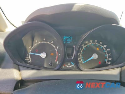 Zdjęcie 9 z 13 samochodu: 2014 FORD FIESTA S VIN:3FADP4TJ3EM132351 - miniatura
