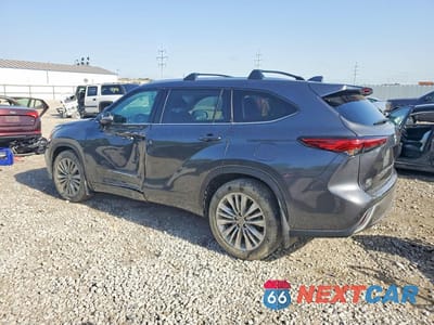 Drugie zdjęcie samochodu z przodu: 2022 TOYOTA HIGHLANDER PLATINUM VIN:5TDFZRBHXNS196413 - miniatura