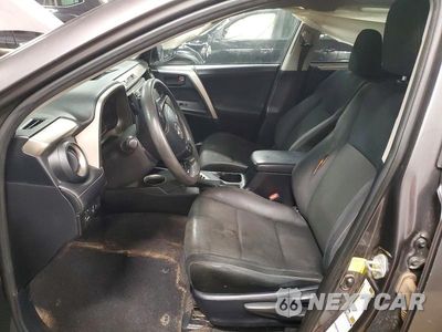 Zdjęcie 7 z 13 samochodu: 2013 TOYOTA RAV4 XLE VIN:JTMRFREV6D5025413 - miniatura
