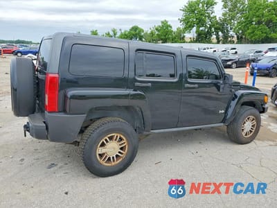 Trzecie zdjęcie samochodu z tyłu: 2010 HUMMER H3 VIN:5GTMNGEE1A8137654 - miniatura