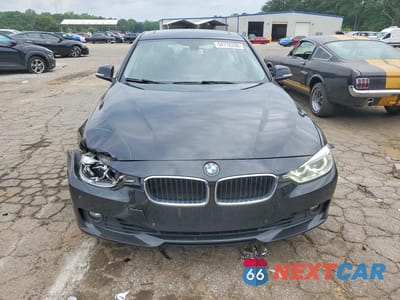 Piąte zdjęcie samochodu w środku: 2013 BMW 328 I VIN:WBA3A5C59DF601616 - miniatura