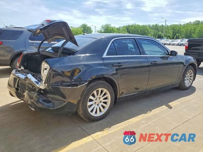 Trzecie zdjęcie samochodu z tyłu: 2014 CHRYSLER 300 VIN:2C3CCAAG5EH128005 - miniatura
