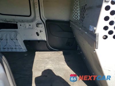 Zdjęcie 11 z 13 samochodu: 2015 RAM PROMASTER CITY SLT VIN:ZFBERFBT6F6955299 - miniatura