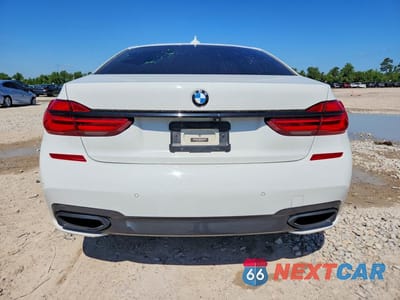 Zdjęcie 6 z 13 samochodu: 2018 BMW 750 I VIN:WBA7F0C58JGM23449 - miniatura