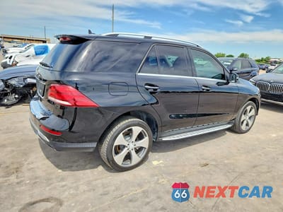 Trzecie zdjęcie samochodu z tyłu: 2016 MERCEDES-BENZ GLE 350 VIN:4JGDA5JB7GA684900 - miniatura