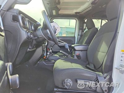 Zdjęcie 7 z 12 samochodu: 2018 JEEP WRANGLER UNLIMITED SPORT VIN:1C4HJXDN7JW300146 - miniatura