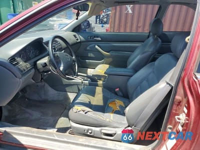 Zdjęcie 7 z 12 samochodu: 1994 HONDA ACCORD EX VIN:1HGCD7260RA046237 - miniatura