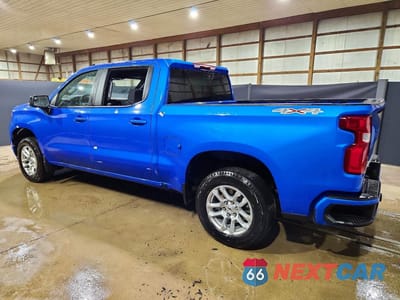 Drugie zdjęcie samochodu z przodu: 2026 CHEVROLET SILVERADO K1500 RST VIN:1GCUKEEDXTZ134891 - miniatura