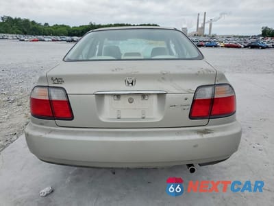 Zdjęcie 6 z 12 samochodu: 1996 HONDA ACCORD LX VIN:1HGCD5639TA020117 - miniatura