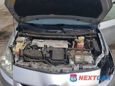 Zdjęcie 11 z 13 samochodu: 2011 TOYOTA PRIUS TWO VIN:JTDKN3DU6B0278803 - miniatura