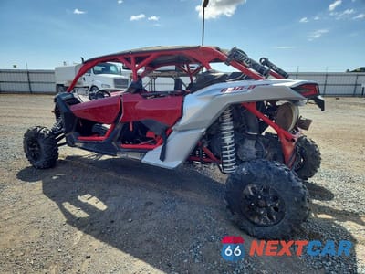 Trzecie zdjęcie samochodu z tyłu: 2024 CAN-AM MAVERICK X3 UTILITY VEHICLE VIN:3JBVNAV29RE000559 - miniatura