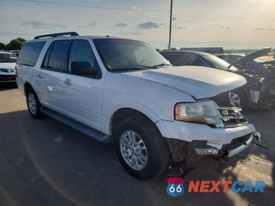 Czwarte zdjęcie samochodu z boku: 2015 FORD EXPEDITION EL XLT VIN:1FMJK1JT8FEF34352 - miniatura