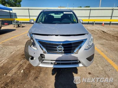 Piąte zdjęcie samochodu w środku: 2019 NISSAN VERSA SV VIN:3N1CN7AP9KL879395 - miniatura
