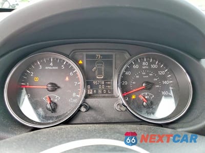 Zdjęcie 9 z 13 samochodu: 2011 NISSAN ROGUE S VIN:JN8AS5MV5BW667068 - miniatura